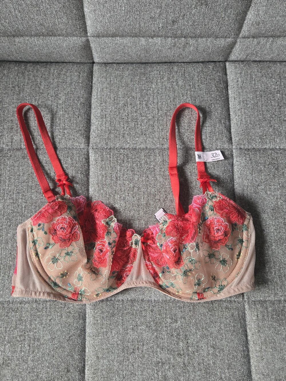 Victoria's Secret | Wicked Unlined Floral Embroidery Balconette Bra 32D - Picture 2 of 6